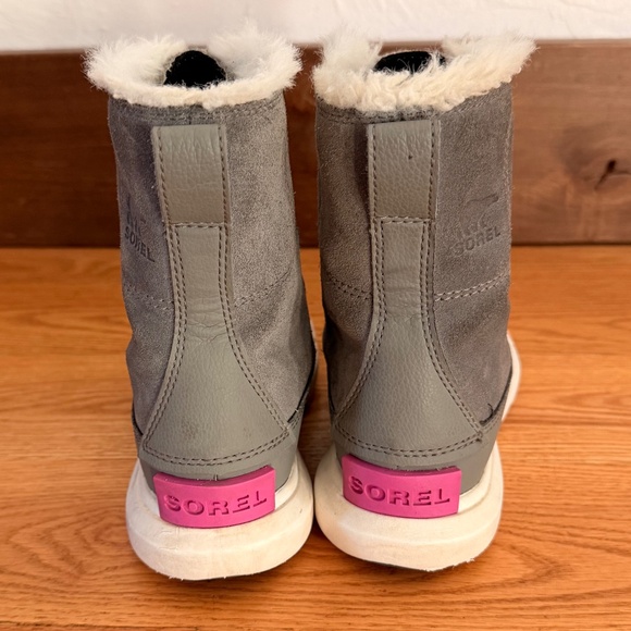 Sorel Explorer™ Lace WP in Quarry/Bright Lavender (Size 1 Little Kid) - Picture 5 of 10